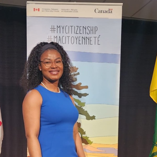 Fewer Immigrants Becoming&nbsp;Canadians